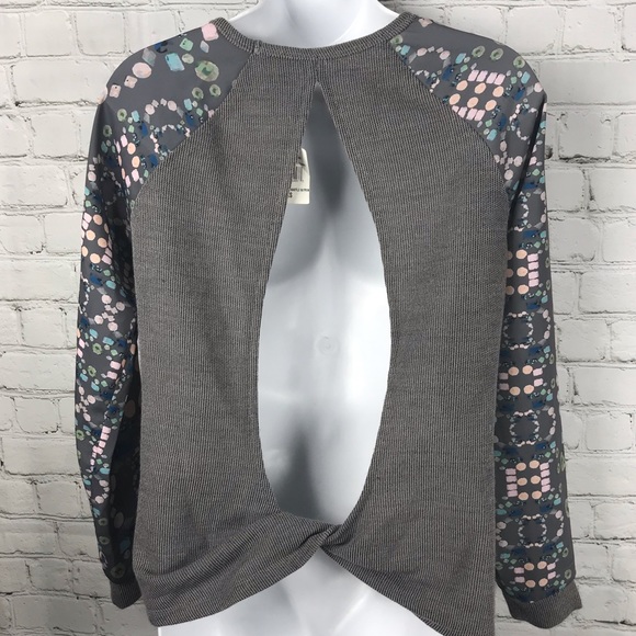 NWT Sanctuary Grey Knit Boho Twist Keyhole Back - Picture 5 of 7